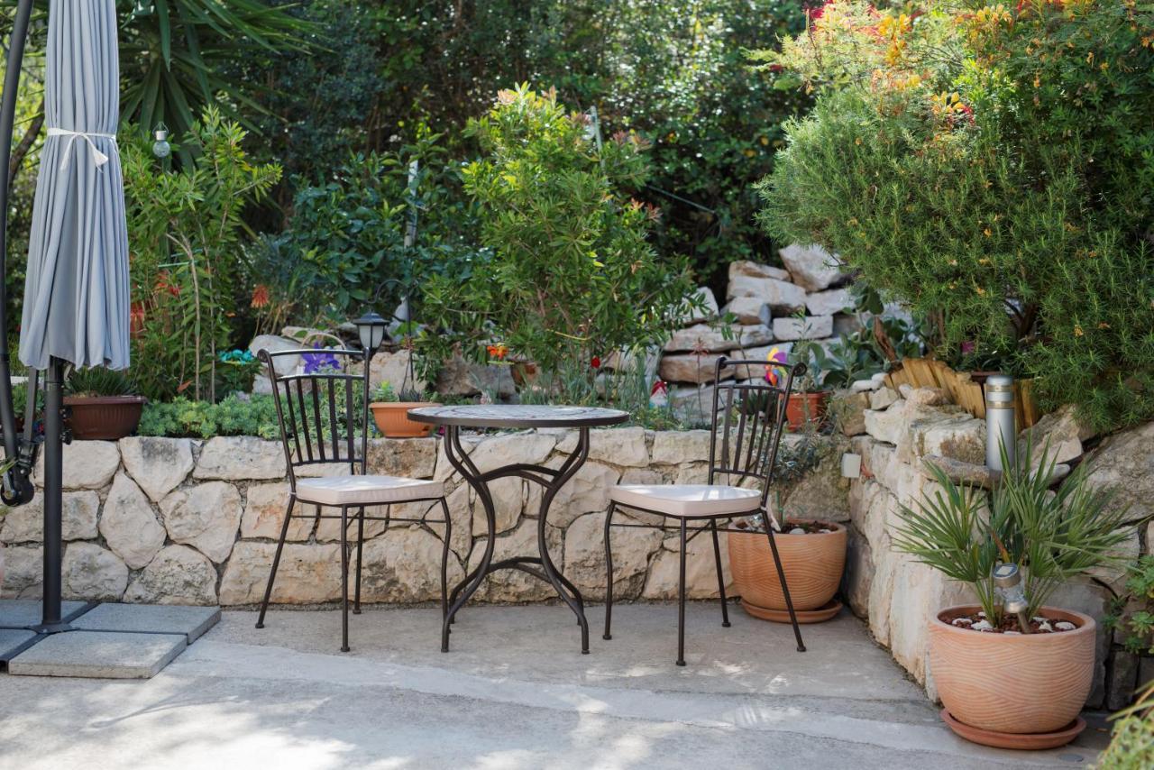 Guesthouse Sanela Pomena Εξωτερικό φωτογραφία