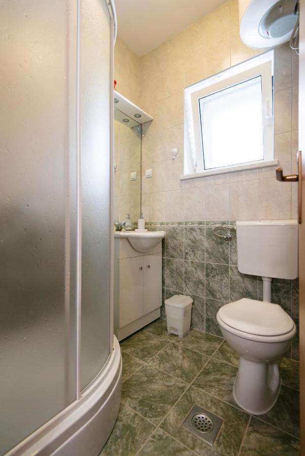 Guesthouse Sanela Pomena Εξωτερικό φωτογραφία