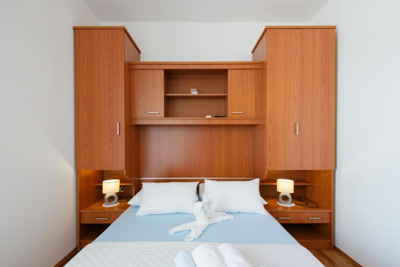 Guesthouse Sanela Pomena Εξωτερικό φωτογραφία