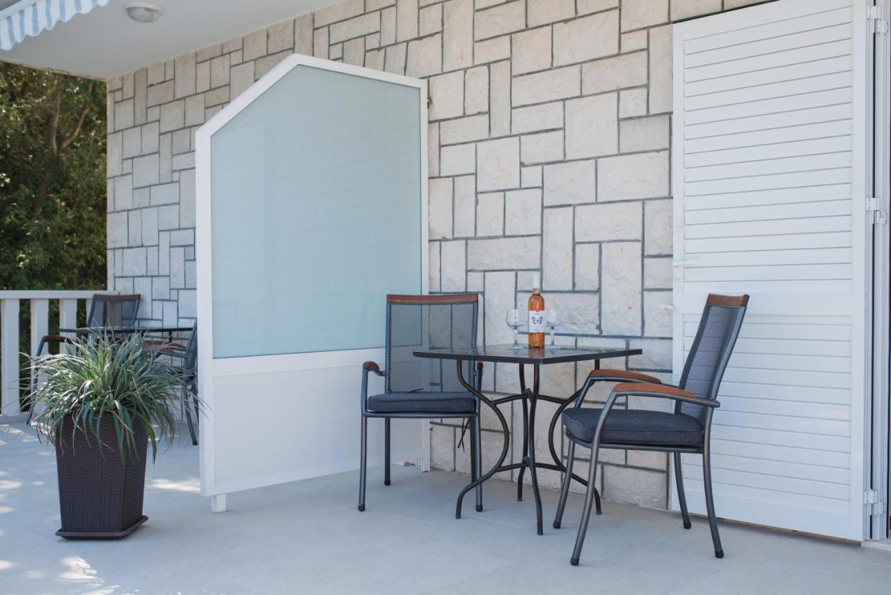 Guesthouse Sanela Pomena Εξωτερικό φωτογραφία