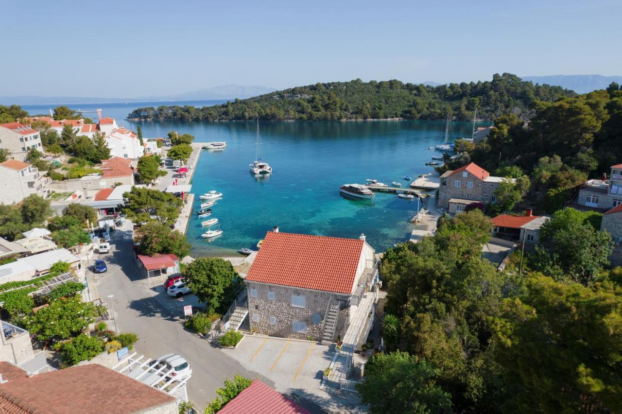 Guesthouse Sanela Pomena Εξωτερικό φωτογραφία