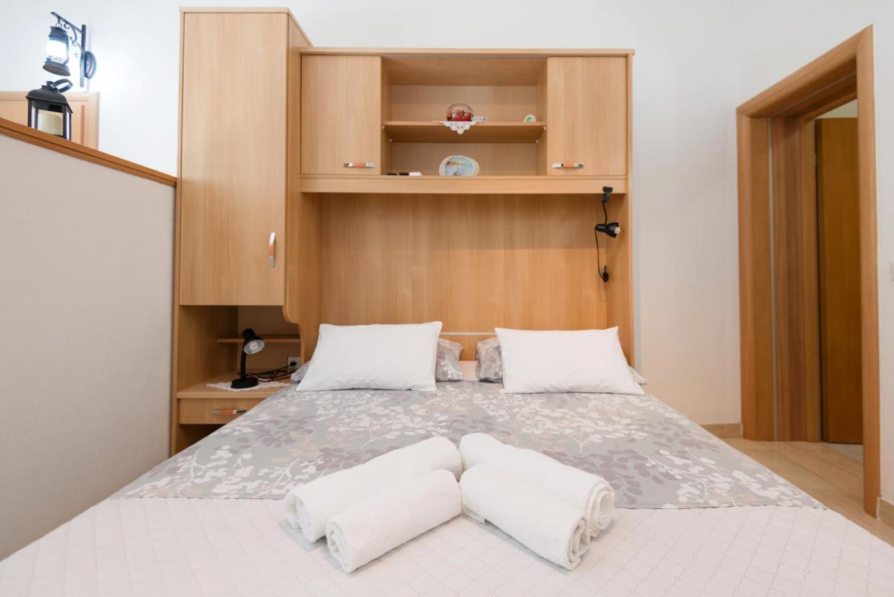 Guesthouse Sanela Pomena Εξωτερικό φωτογραφία