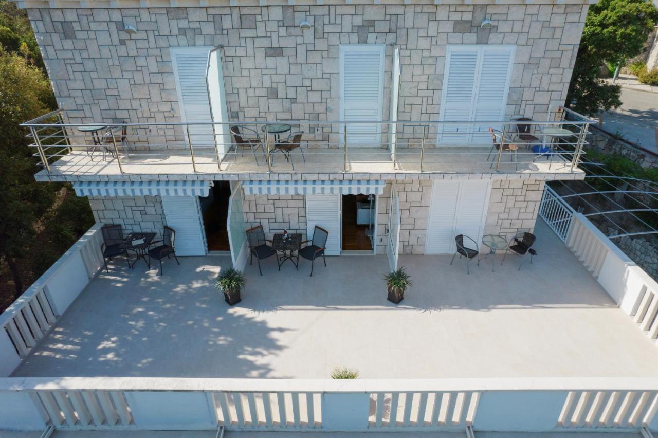 Guesthouse Sanela Pomena Εξωτερικό φωτογραφία