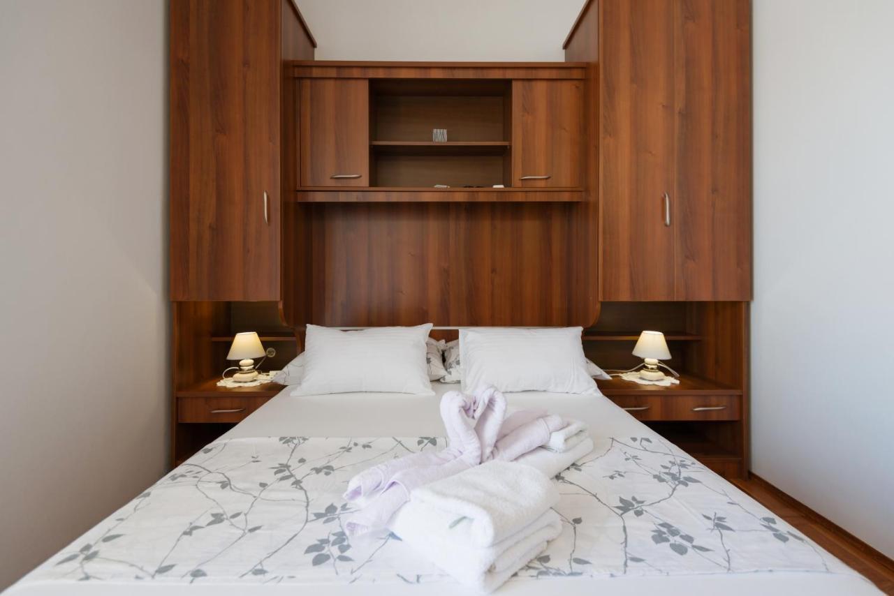 Guesthouse Sanela Pomena Εξωτερικό φωτογραφία